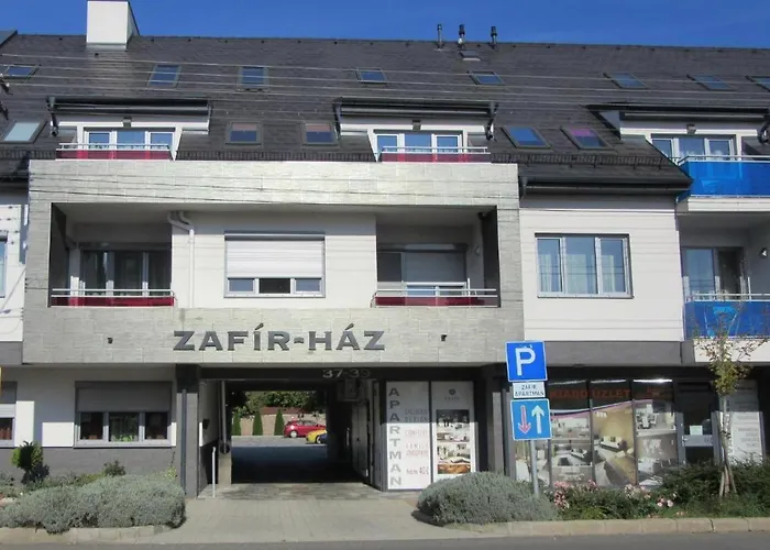 Zoeld Zafir